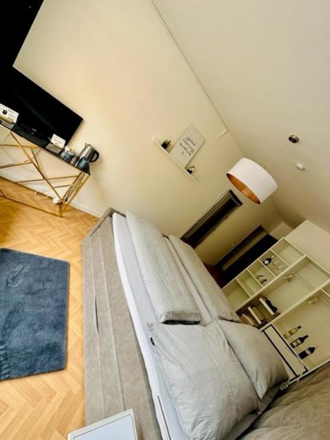 Pension Columbia Inkl. Fruehstueck Im Zentraum Bad Gleichenberg Bagian luar foto